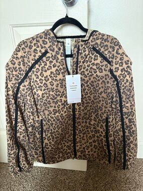 Lululemon Transformable Windbreaker